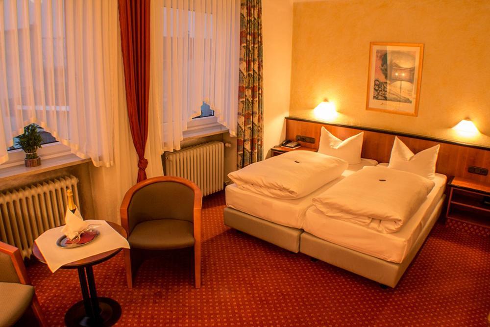 Garni Hotel Schmaus Viechtach Exterior foto